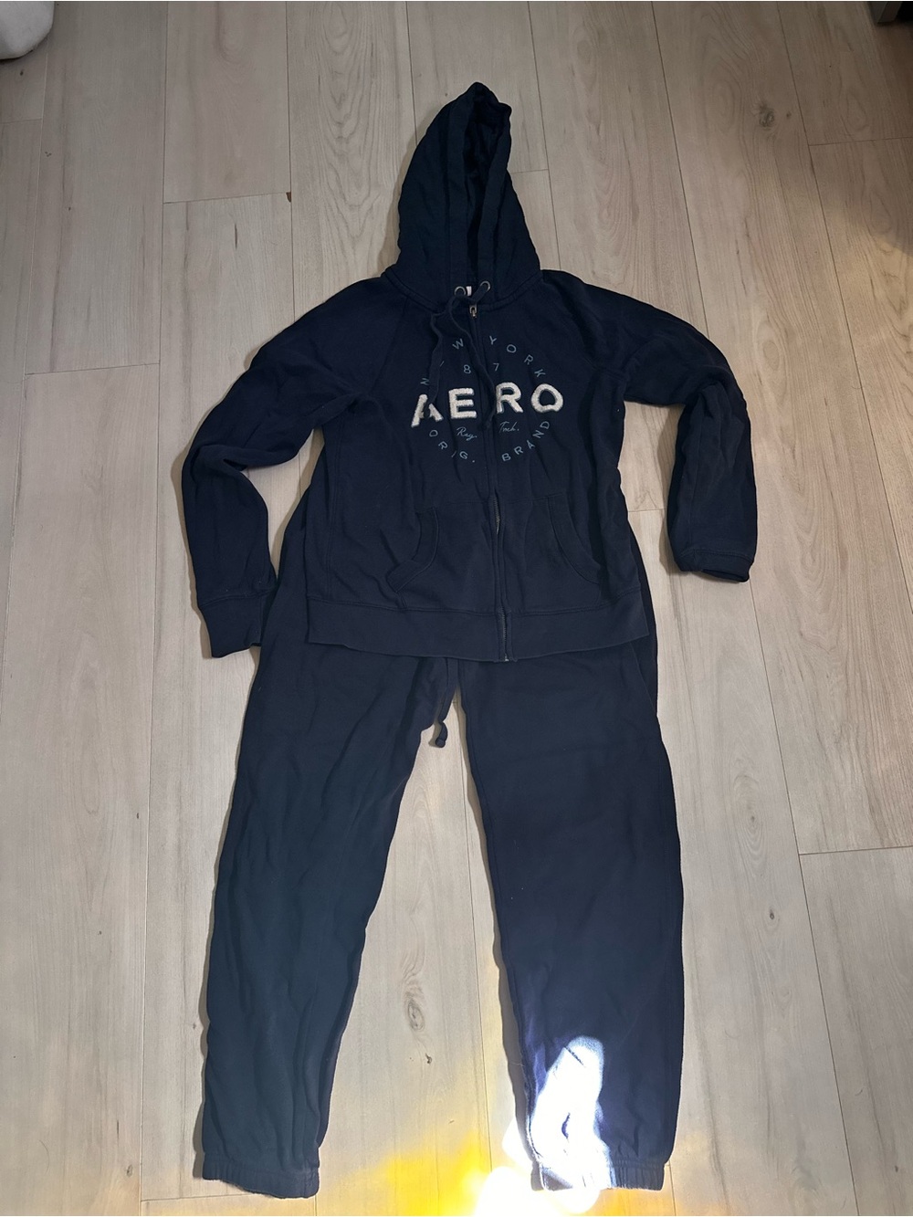 Aeropostale Navy Hooded Zip Jacket and Jogger Set medium 0288